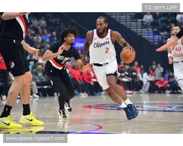 西部附加赛竞争惨烈,勇士独行侠马刺灰熊陷排名混战 西部附加赛竞争惨烈,勇士独行侠马刺灰熊陷排名混战