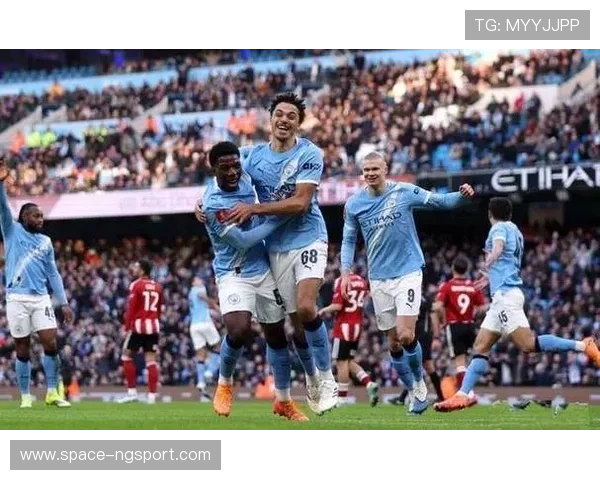 曼城0-2客负曼联，四轮不胜暴露中场控制力下降